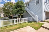 Building Photo - 3253 Stanhope Dr