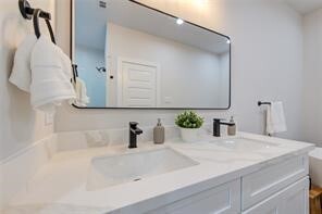 Building Photo - 892 Paul Quinn St