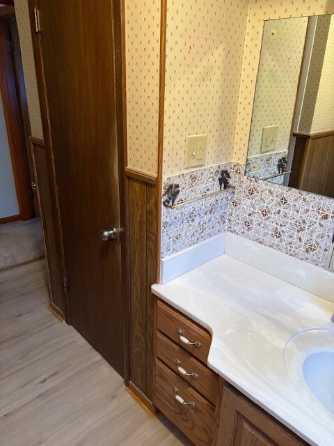 Building Photo - 418 N Service Rd