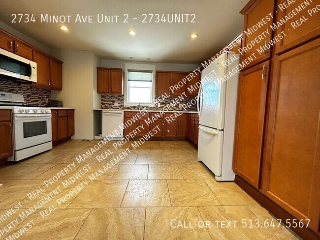 Building Photo - 2734 Minot Ave