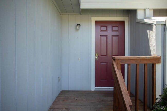Building Photo - 1549 Monarch Pl