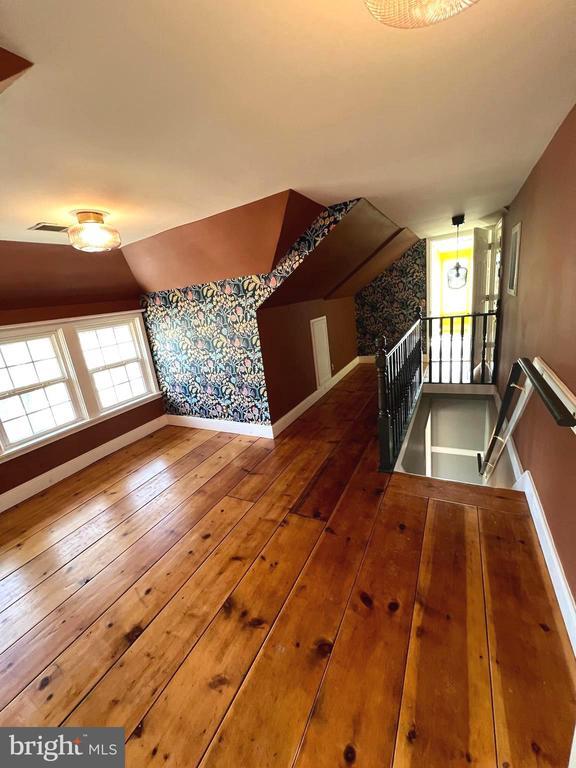 Building Photo - 7617 Old Plank Rd