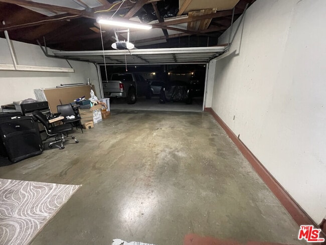 Building Photo - 20233 Eddington Dr