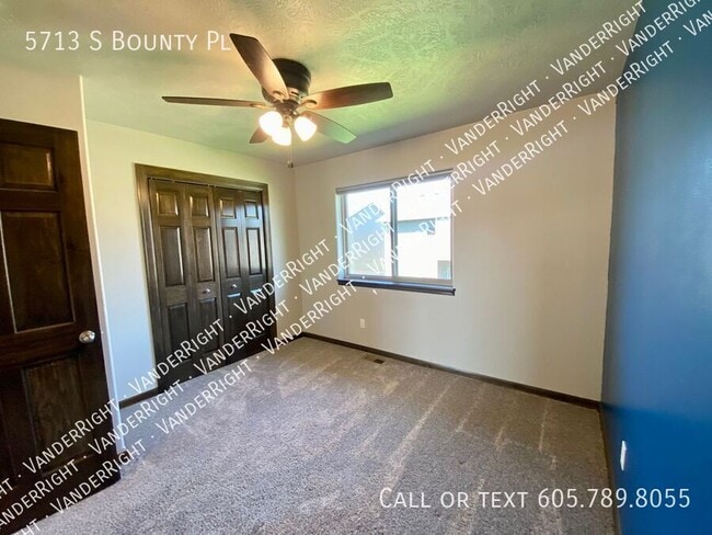 Building Photo - 5713 S Bounty Pl