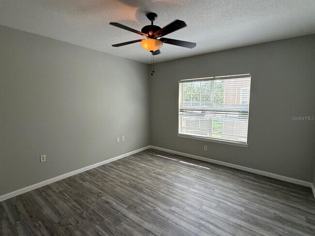 Building Photo - 4817 Cypress Woods Dr