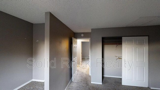 Building Photo - 2309 Lexington Village Ln