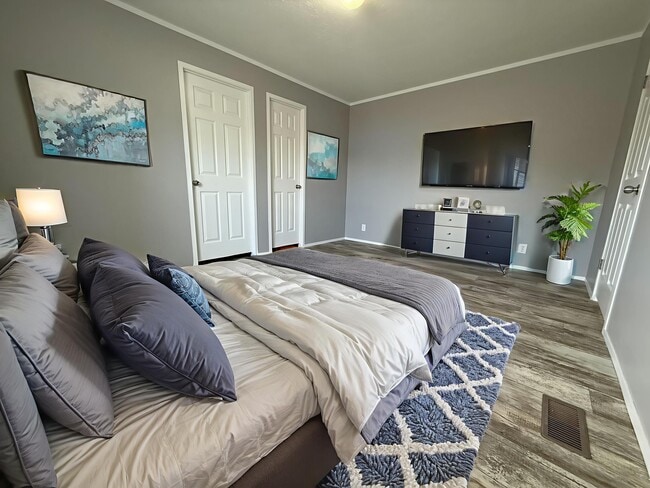 Building Photo - 11827 Cascade Cir