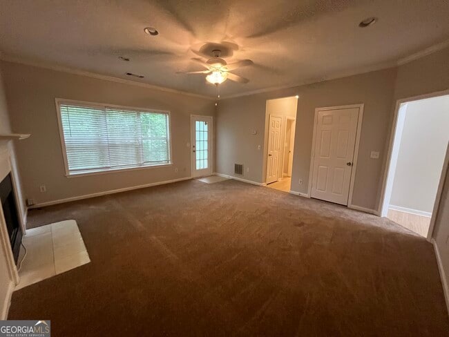 Building Photo - 3818 Elaine Ct