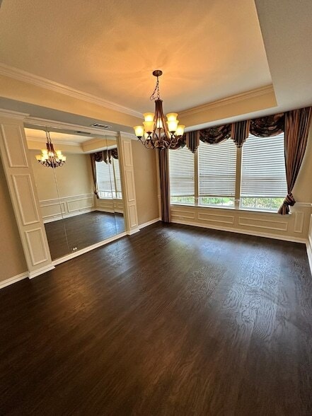 Building Photo - 3580 Twelve Oaks Ln