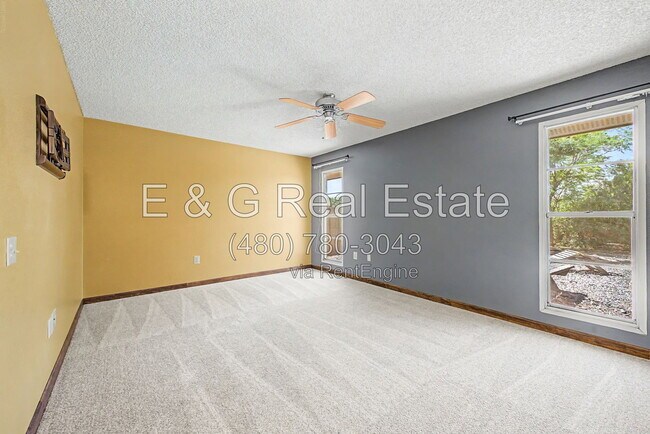 Building Photo - 9847 W Wrangler Dr