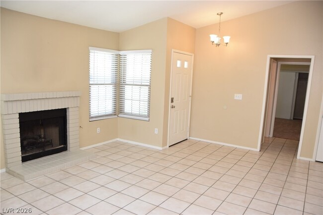 Building Photo - 701 Inglenook Dr
