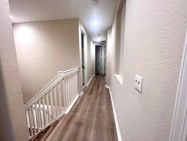 Building Photo - 7406 Briella Dr
