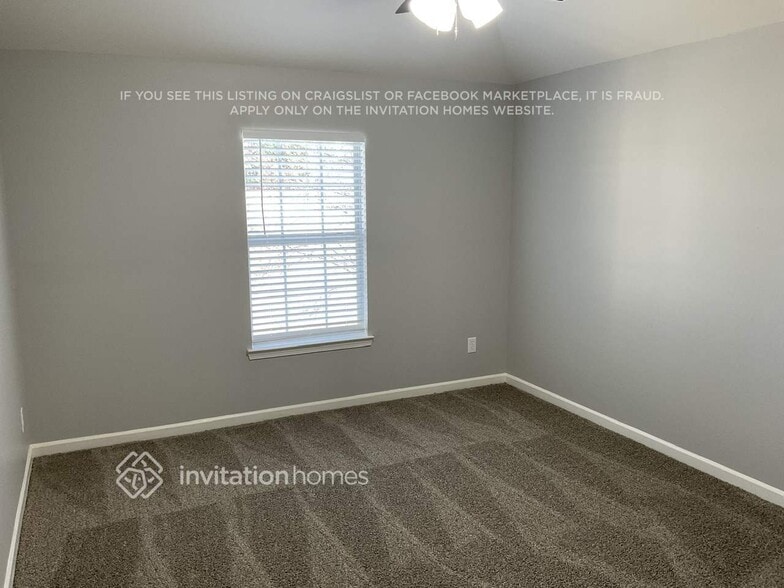 Building Photo - 4392 Sublime Trail