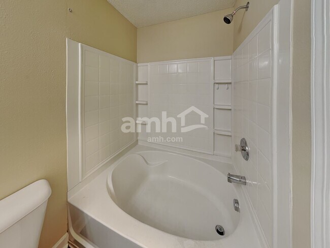 Building Photo - 10794 Timothy Ln