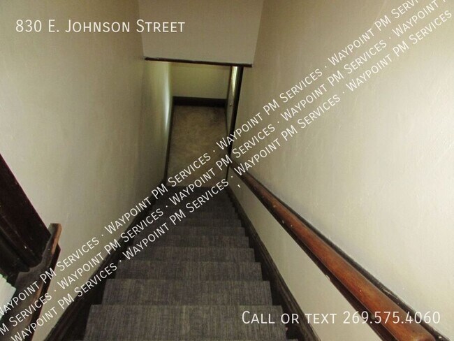 Building Photo - 830 E Johnson St