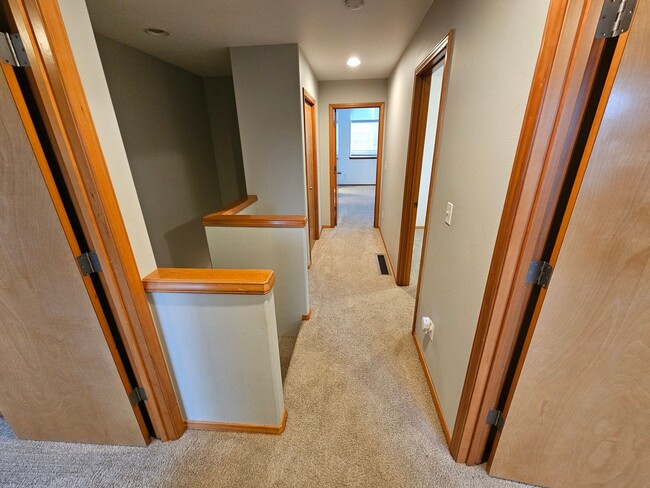 Building Photo - Beautifully Maintained 4-Bed, 2.5-Bath Monroe Home