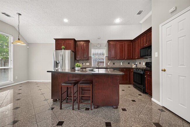 Building Photo - 1514 Coyote Hills Ln