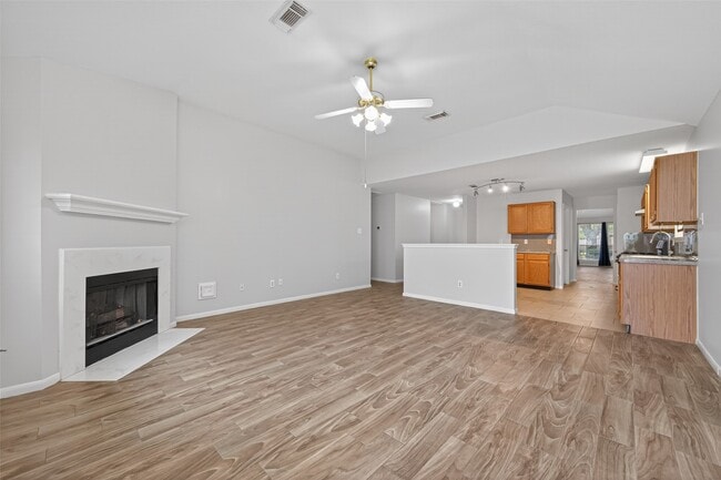 Building Photo - 21484 Palace Pines Dr