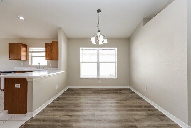 Building Photo - 4218 Medbury Dr