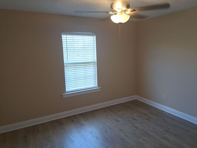 Building Photo - 2946 Palmetto Ridge Way