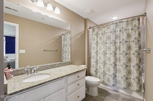 Building Photo - 13 Halfmoon Ct