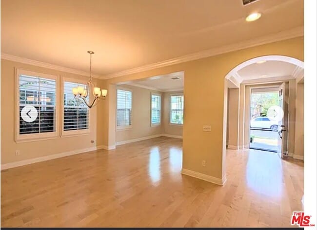 Building Photo - 1230 Wisteria Ave