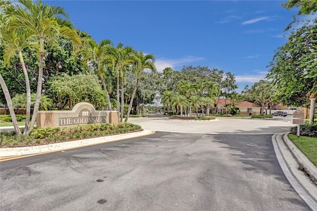 Building Photo - 801 NW 91st Terrace