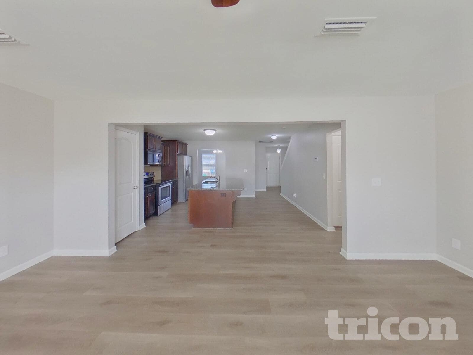 Building Photo - 8187 Thornton St