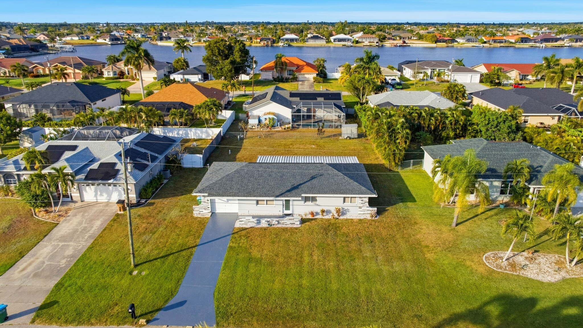 Building Photo - 1145 SW 44th Ter