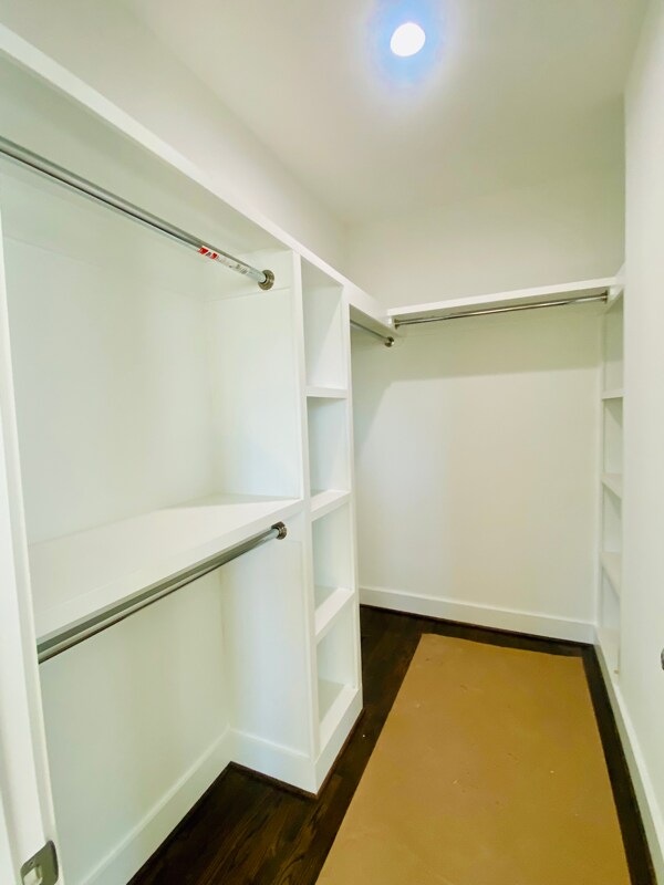 Building Photo - 725 N Atlantic Ave