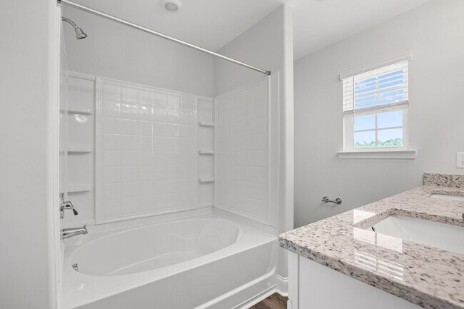 Building Photo - Brand New Townhome in Pooler GA