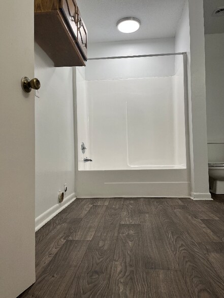 Building Photo - 143 Hendricks Blvd