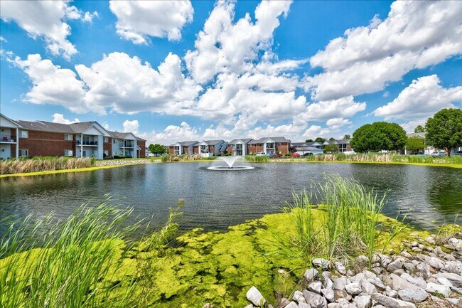 Building Photo - Cross Pointe Business Park***Walking Distance to Costco***2 Bedroom Apartment Promenade Developme...