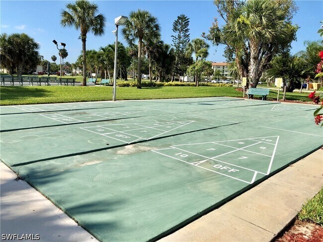 Building Photo - 4258 27th Ct SW