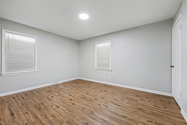 Building Photo - Stunning 3 bedroom 1 bath Home For Rent