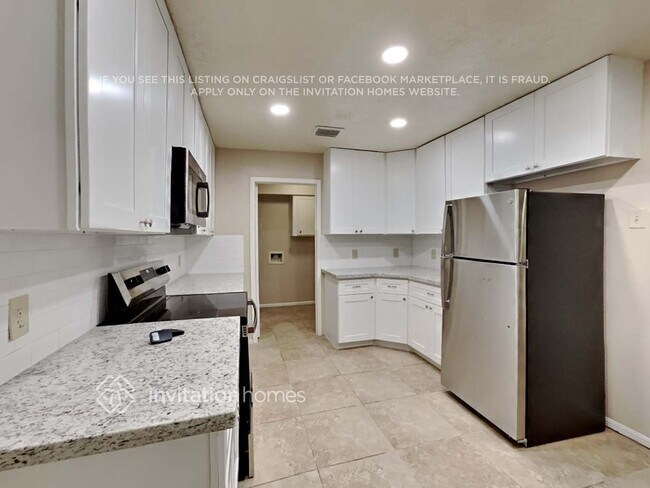 Building Photo - 5226 Brownlee Ln