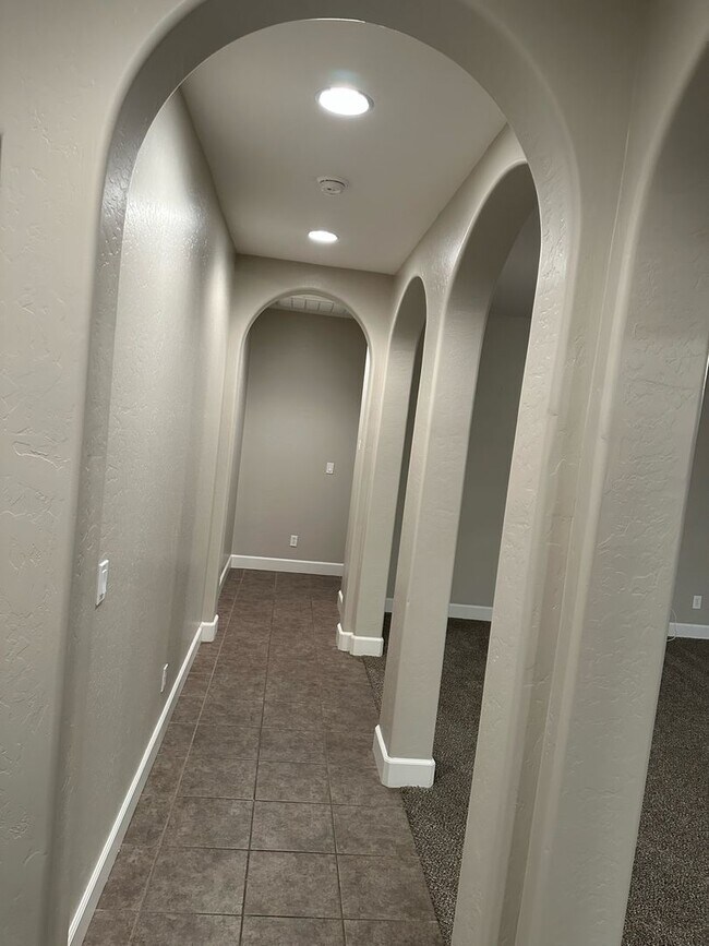 Building Photo - 3126 W Perez Ave