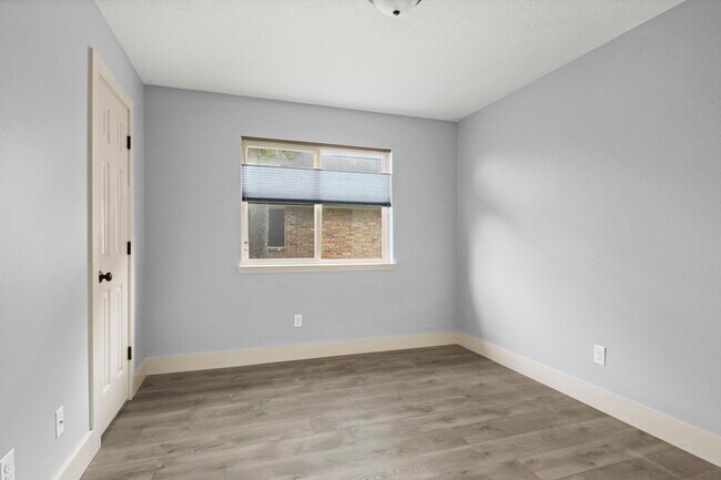 Building Photo - 1243 Willow Branch Dr