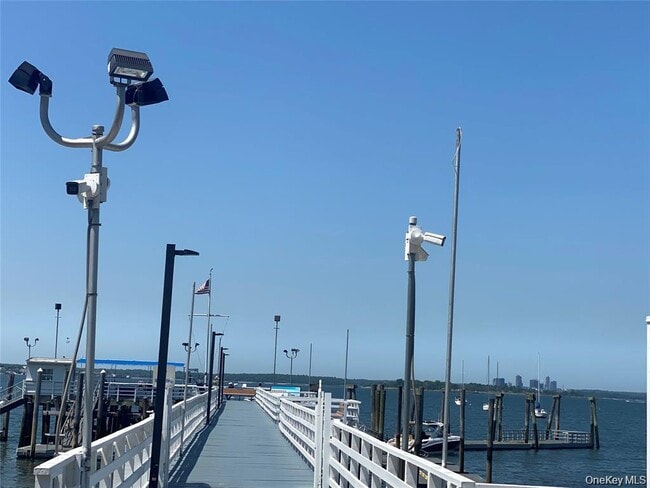 Building Photo - 32 Berkshire Rd