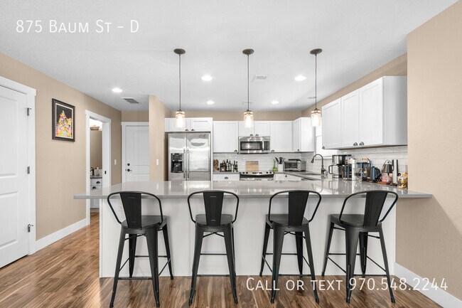 Building Photo - 875 Baum St
