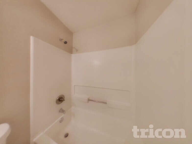 Building Photo - 6214 Meandering Trail