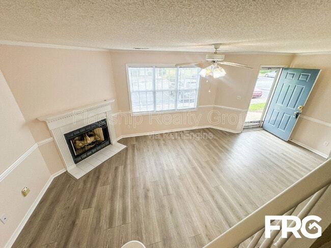 Building Photo - 3908 Sterling Pointe Dr