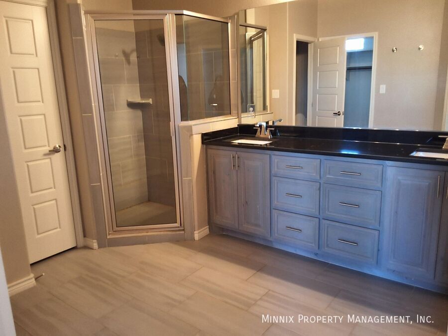 Building Photo - 5313 Kilyn Ct