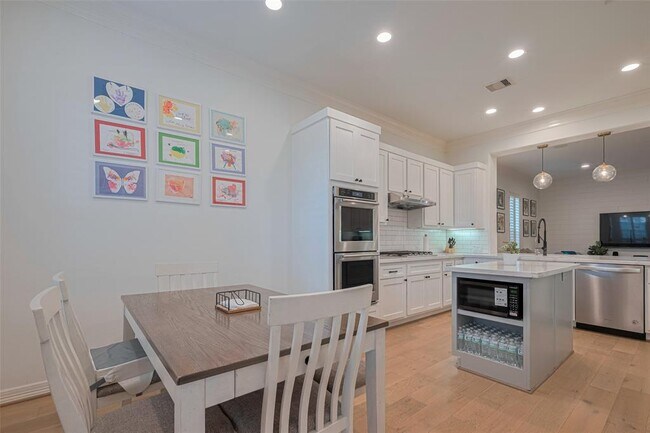 Building Photo - 14439 Basalt Ln