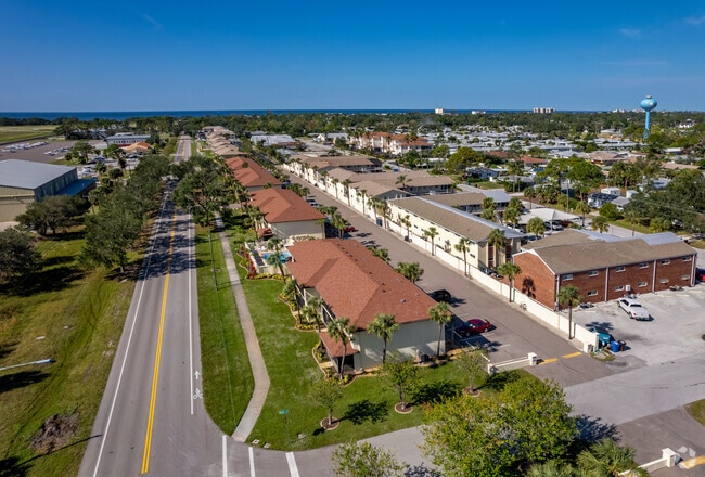 Aerial Photo - Glenwood Manor