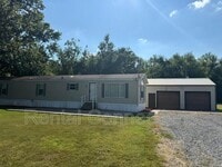 Building Photo - 205 Crossroad School Rd