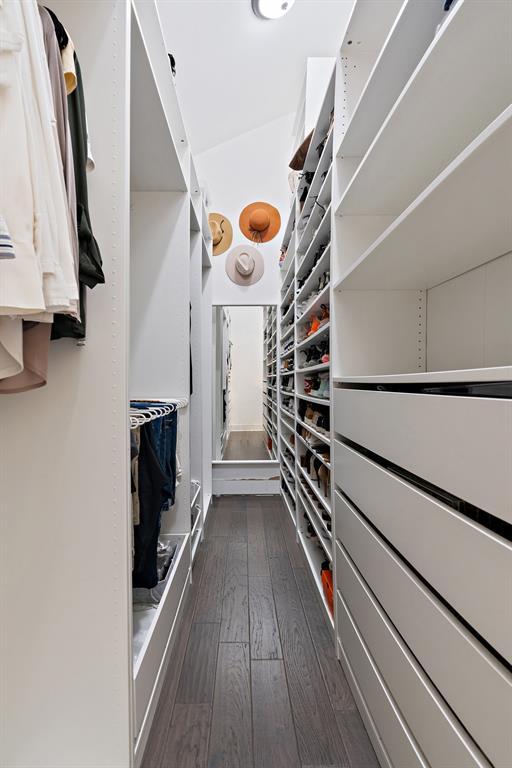 Building Photo - 2917 E 13th St