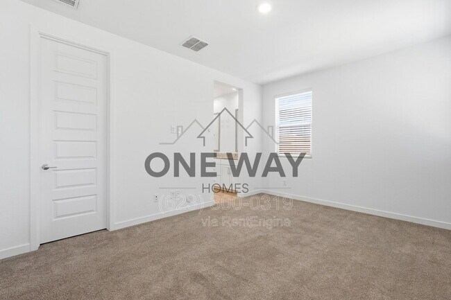 Building Photo - 2962 E Mohave Ln