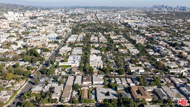 Building Photo - 1224 N Ogden Dr