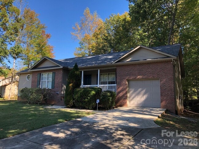 Building Photo - 126 Purple Finch Ln